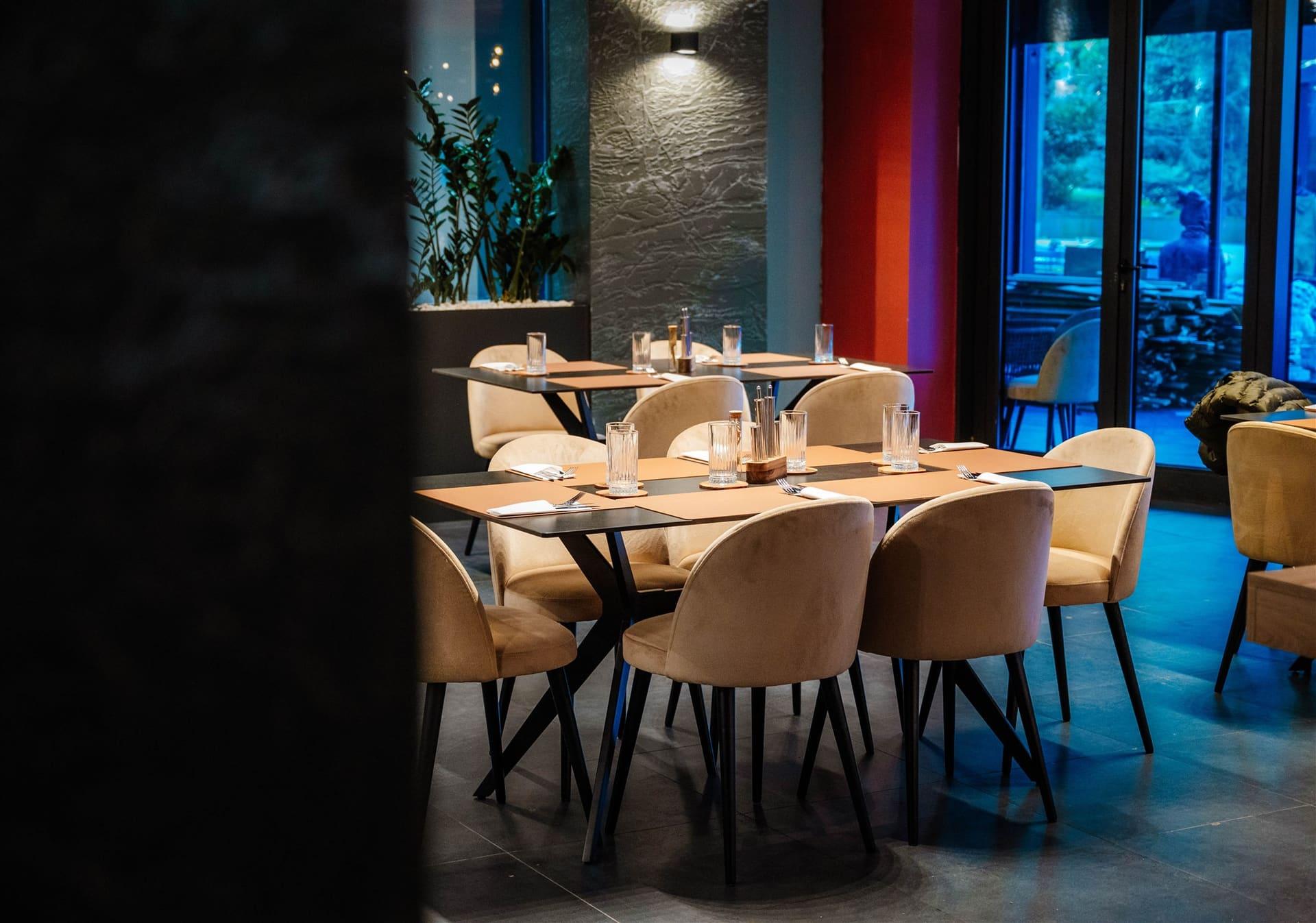 SPOT restaurant 3