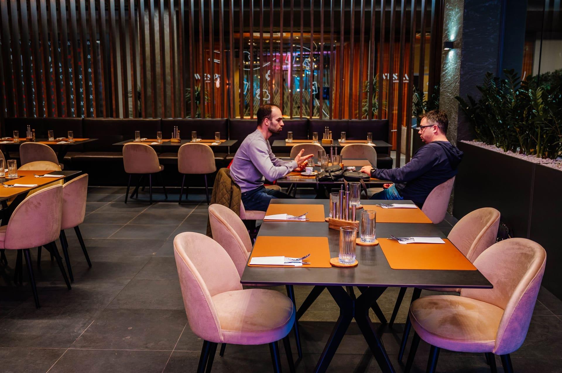 SPOT restaurant 5
